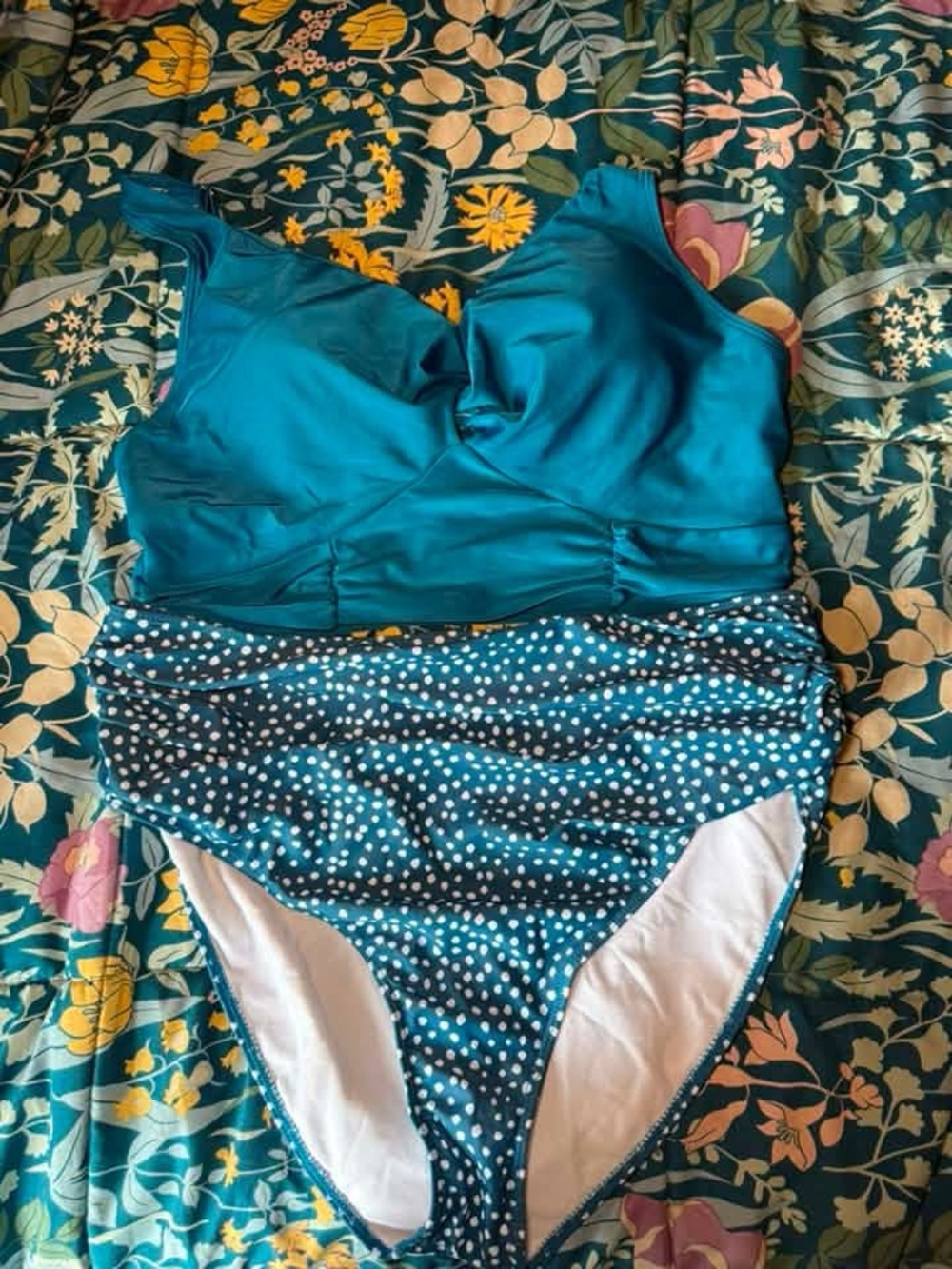 SHEIN Teal Two-Piece Bikini Set with Polka Dot Bottoms